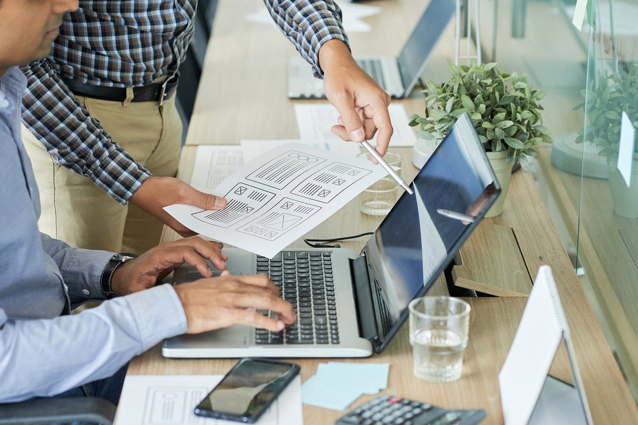 What is CRO?